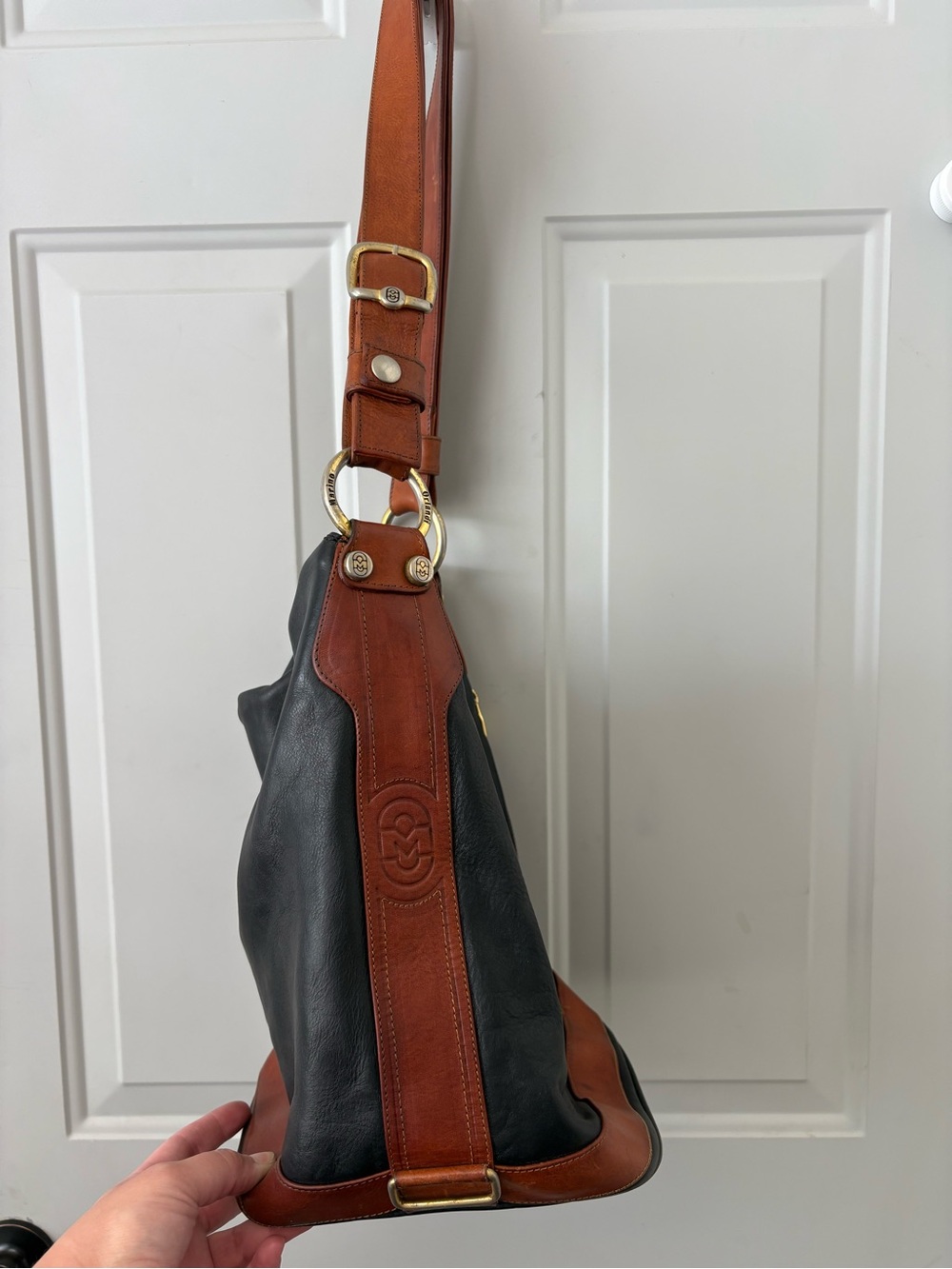 Marino Orlandi Black and Brown Leather Bucket Shoulder Bag with Gold Hardware - Picture 13 of 13